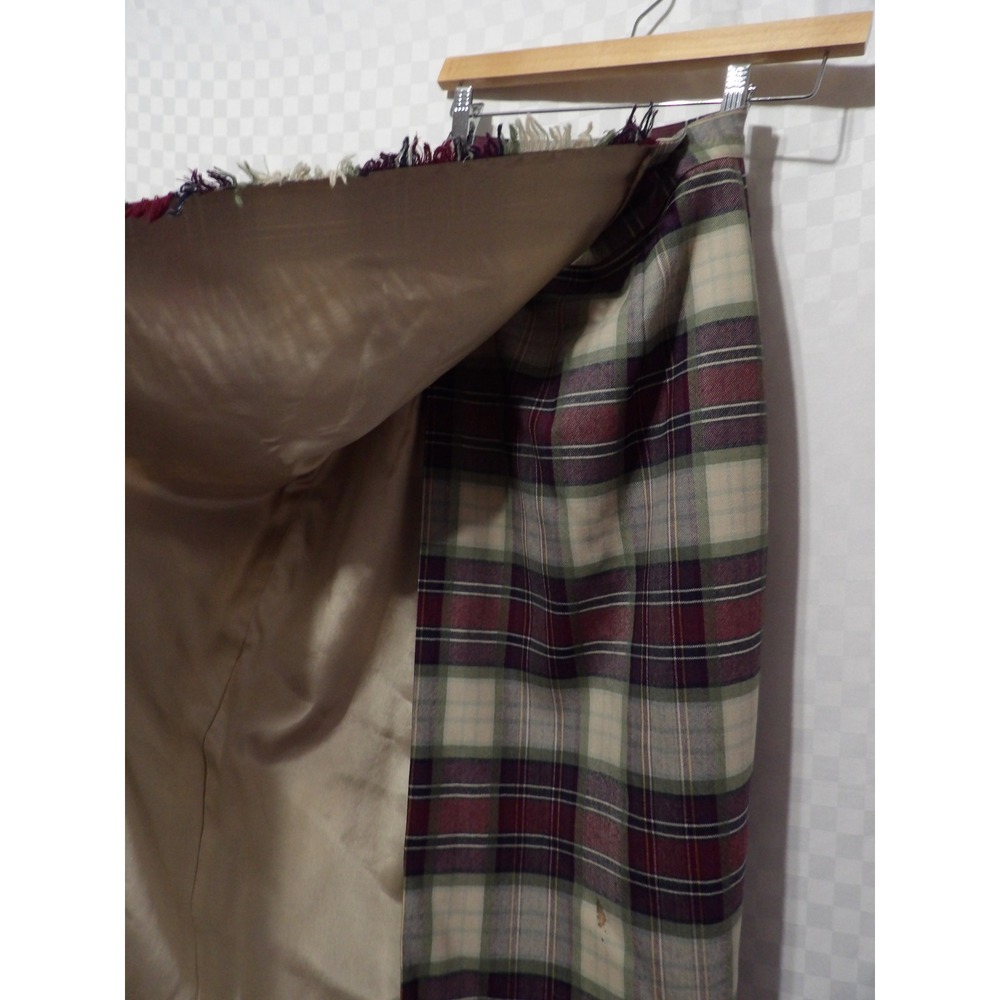 TALBOTS Vintage Wool Plaid Wrap Skirt | 4 - Picture 4 of 8